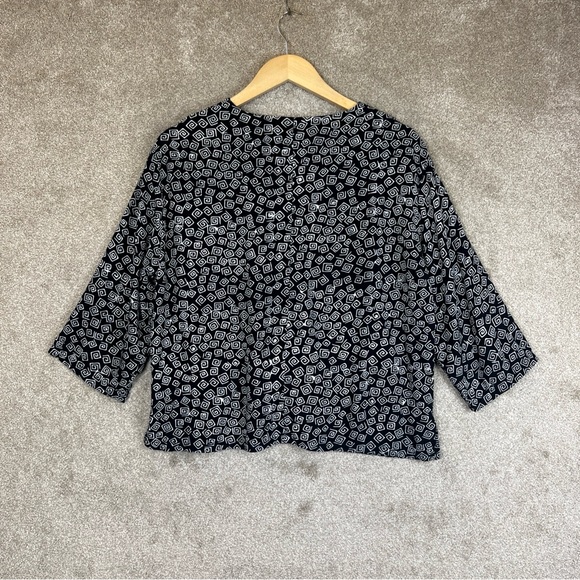 First Mountain Design Shirt Womens Small Black White 3/4 Sleeve Button- 2020* - Picture 2 of 11